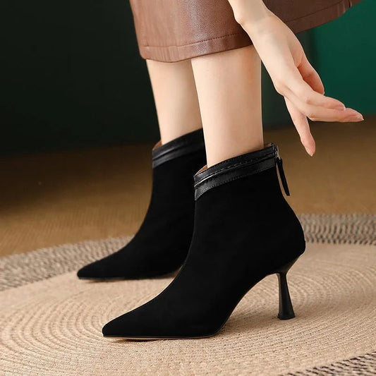 Luxe Women’s Ankle Boots with Sleek Polished Silhouette and Supportive Sole 0
